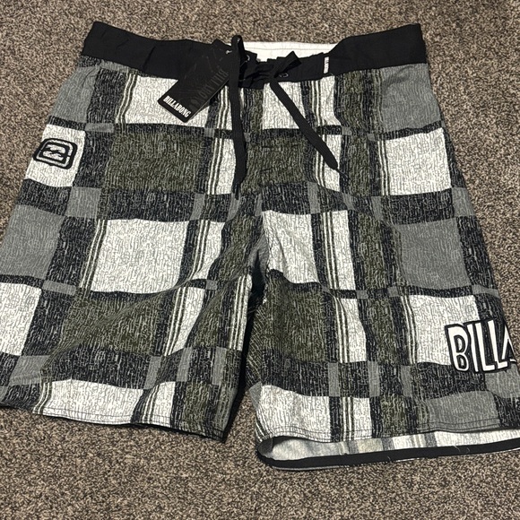 Billabong Other - Billabong Men's Checkered Swim Shorts - Black and Green